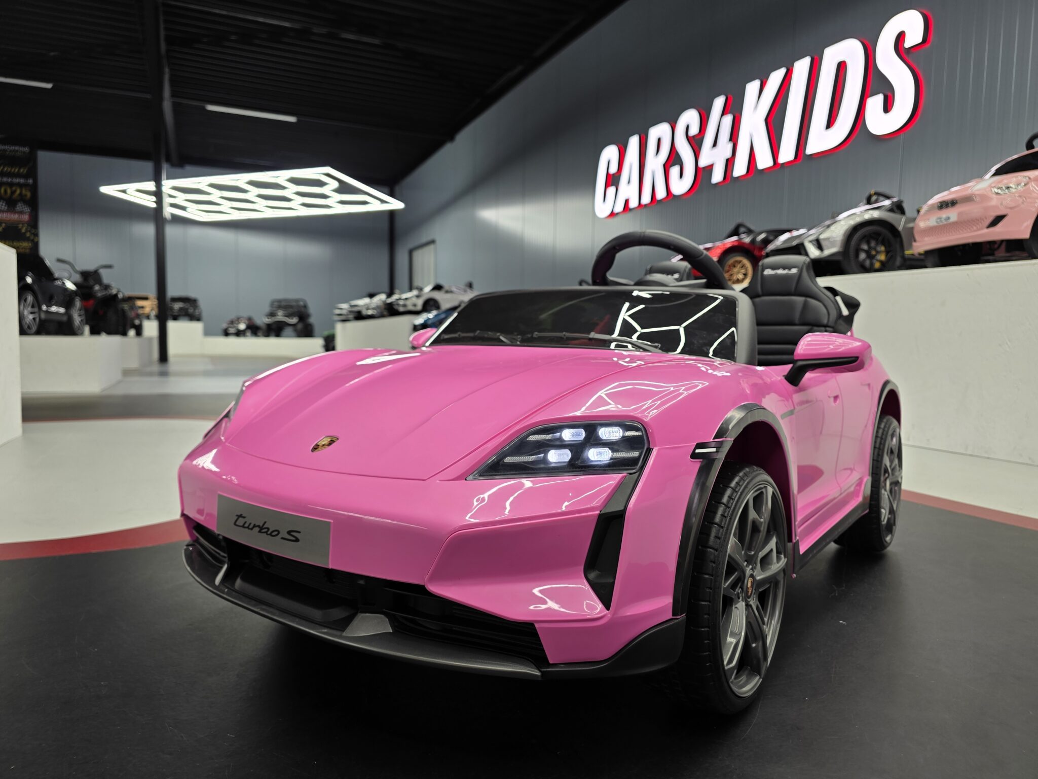 Kinderauto Porsche Taycan 2 personen 24V – Roze